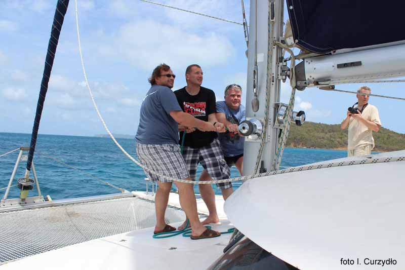 Za�oga musia�a czasem wci�gn�� gieni�