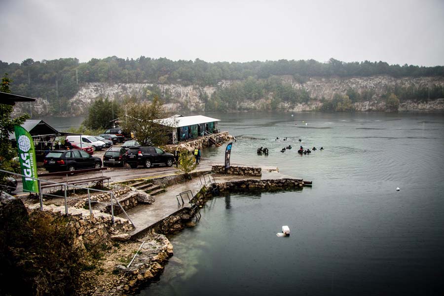  Widok na g��wn� drog�